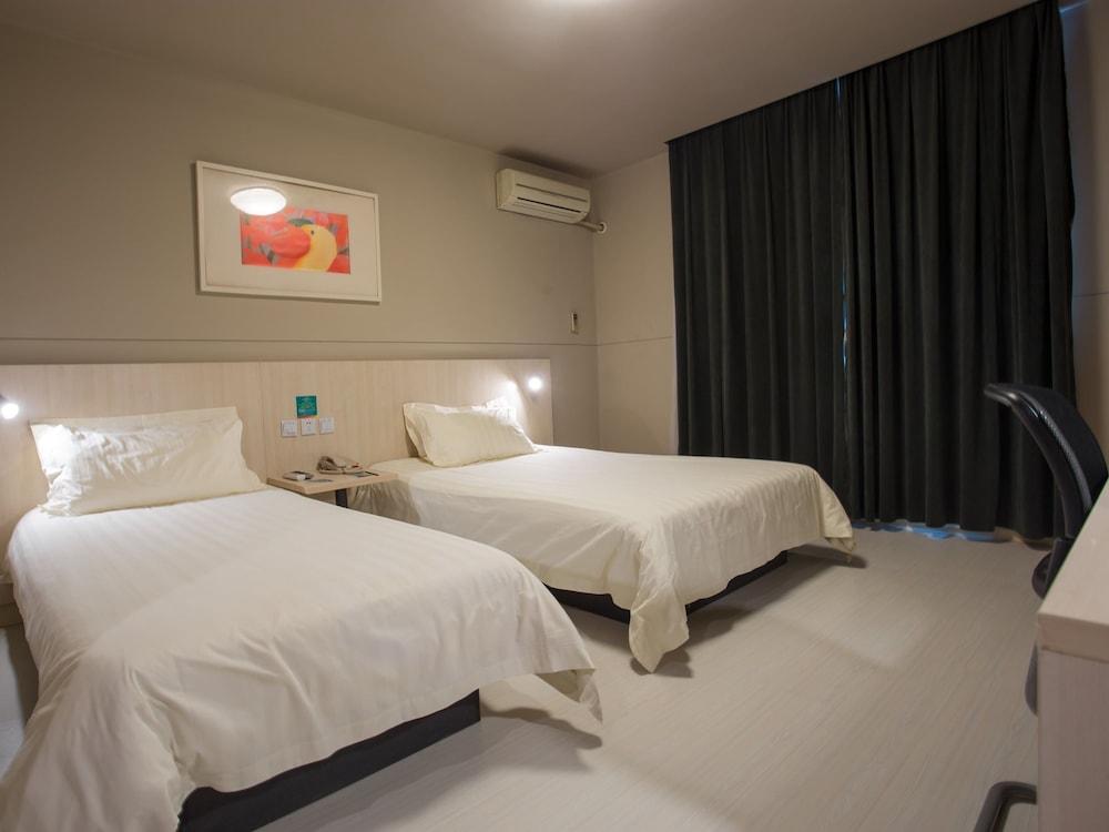 Jingjiang Inn Shanghai Jiading Chengzhong Road Exterior foto
